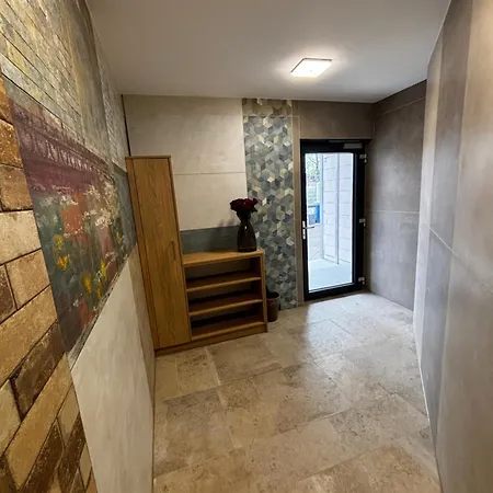 Ferienwohnung Mirage Apartment *